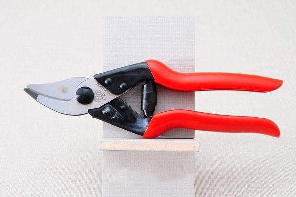 Секатор-ножиці Felco CP - Фелко СР для шкіри, фото 1