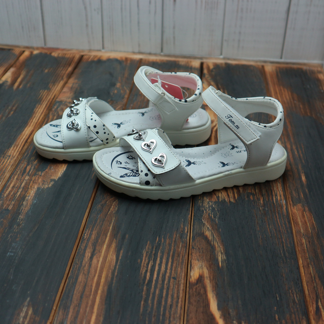 Босоніжки для дівчинки Тому.м