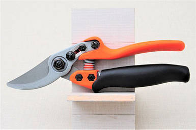 Секатор Lowe 11.109 садовий обвідний - Льове 11.109