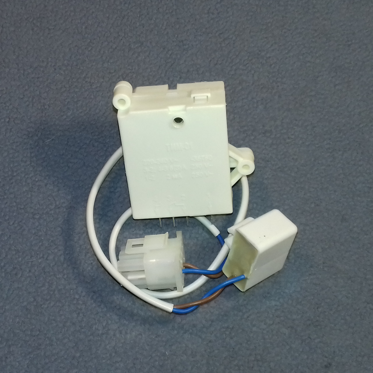 Комплект для холодильника Indesit, Ariston, Stinol (таймер ТИМ 01 + датчик с выходом на 2 провода) - фото 2 - id-p1023603708