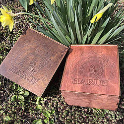 Коробка з дерева