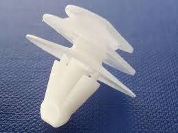 Кліпса кріплення молдингу двері на Рено, фото 2