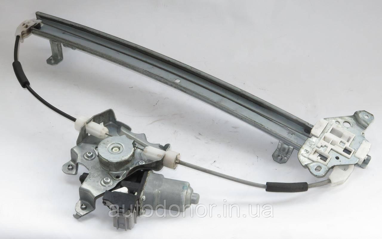 Склопідйомник вікна передній правій двері Nissan Leaf ZE0 (10-12) 80720-3NA0A