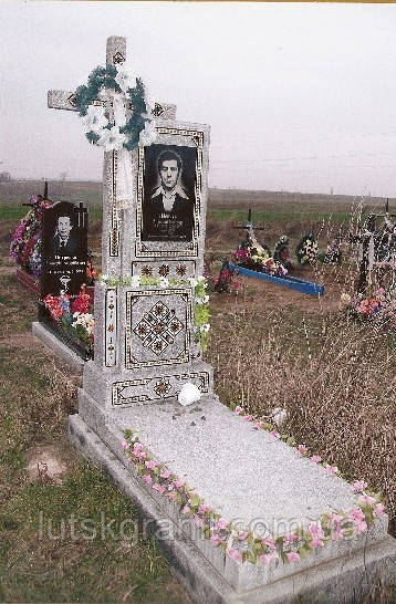Надгробні плити з граніту та мармурової крихти, фото 1