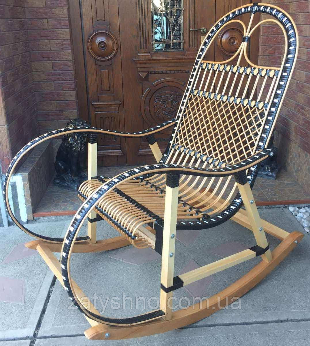 Качалка крісло ротангова <unk> крісло-гойдалка з ротанга <unk> крісло гойдалка плетена з підставкою для ніг