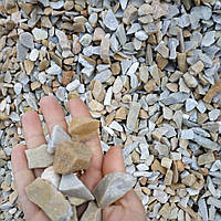 Кварцитова крихта золотисто-жовта 5-20 мм для ландшафтного дизайну