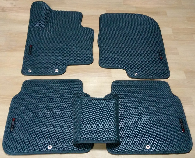 автомобільні килимки EVA