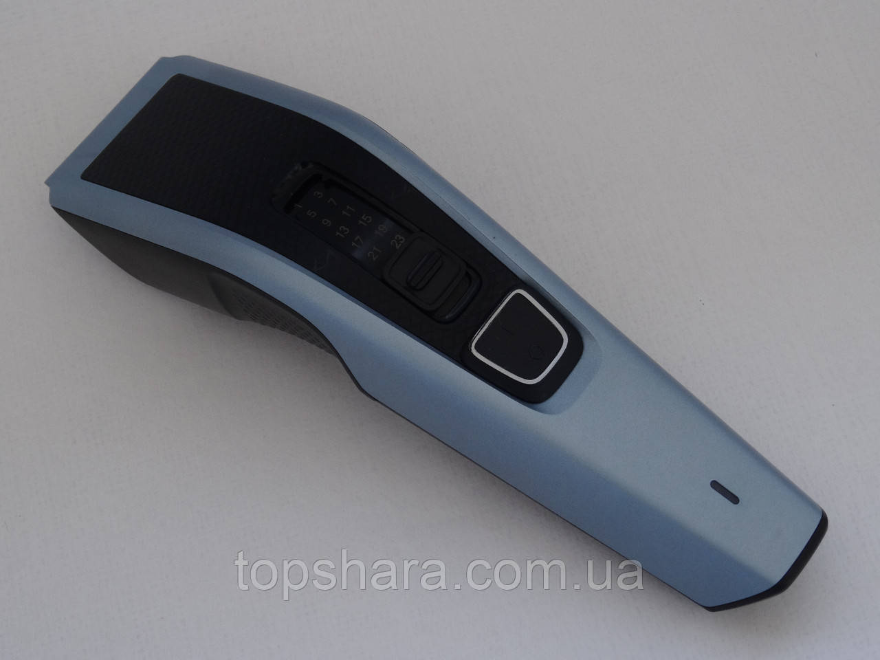 Мотор у корпусі машинки для стриження PHILIPS HC3530/15