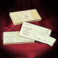 Ексклюзивне весільне запрошення кольору айворі у формі коробочки з оксамитовим покриттям (арт. 3686)