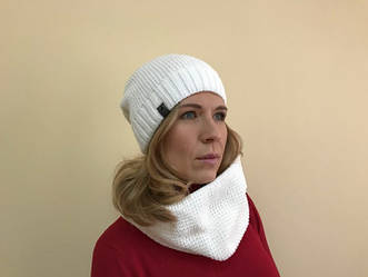 Комплект шапка та шарф-хомут Agis «Марго» білий (706)