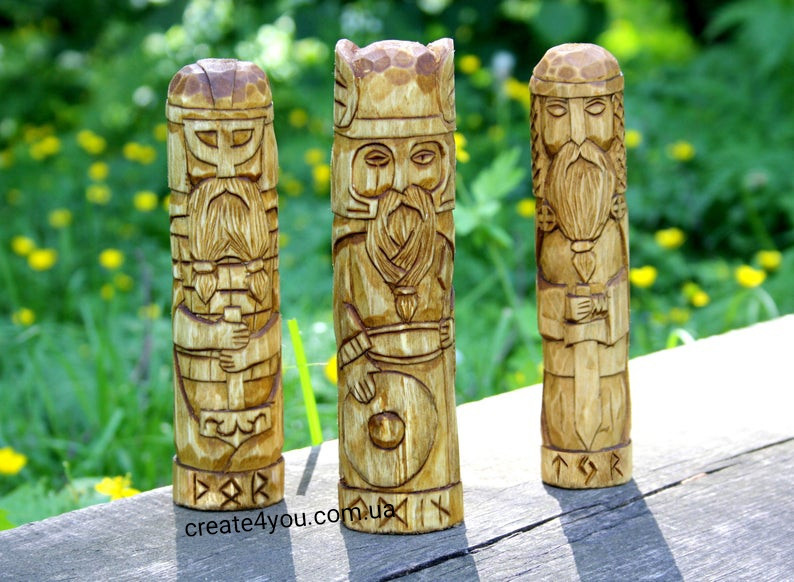 Купить Скандинавські боги ОДІН, ТОР і ТІР. Фігурки з дерева скандинавських богів., цена 450