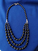 Намисто з агата прес. 6-10 мм чорного кольору в три ряди з металевими вставками 50 см