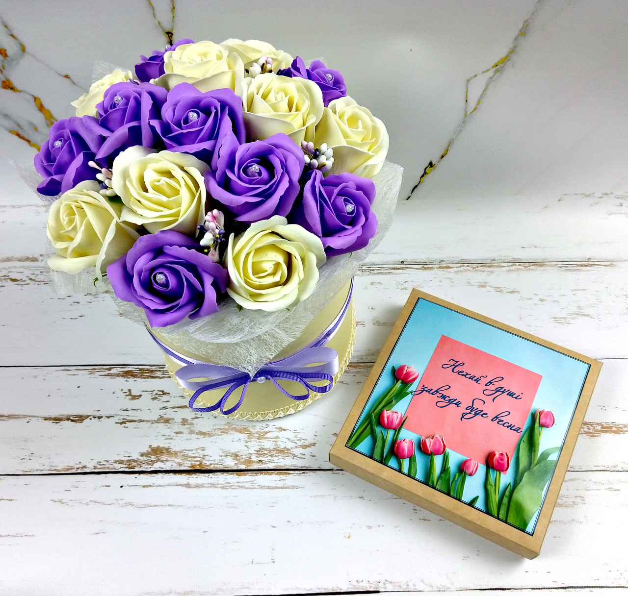 Букет з мильних квітів, 17 троянд. Букет із мила. Подарунок мамі, вчительці, подрузі, дружині, фото 1