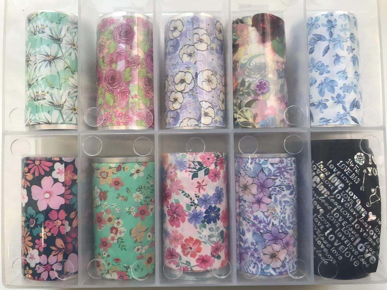 Новинка!Набір фольги для манікюру (квітковий принт+love) ,10 штук в упаковці