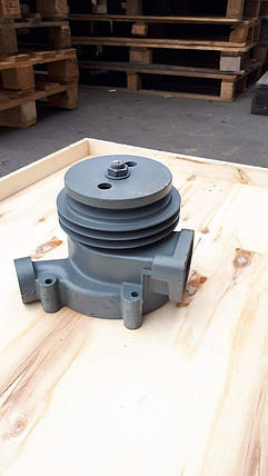 11.740-1307010 Насос водяной УРАЛ в сб. (740130701011), фото 1