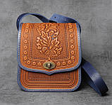 Жіноча шкіряна сумка ручної роботи з тисненим орнаментом «Дубок», рудо-синя сумка з натуральної шкіри, 20*21*8 см, фото 2