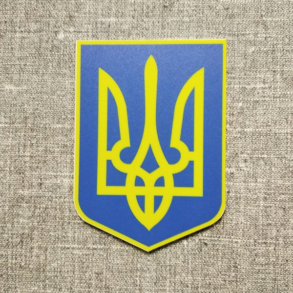 Герб України з магнітом