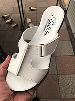 Шльопанці жіночі на липучці білі Белста. Розмiр 38.