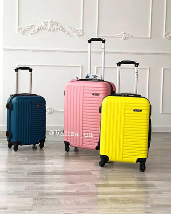 Пластиковий чемодан на 4-х колесах якісний рожевий валізу / Пластикова валіза рожева, фото 2