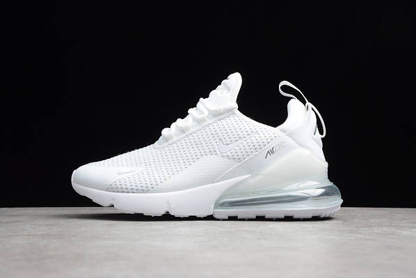 Nike air 270 all white hotsell