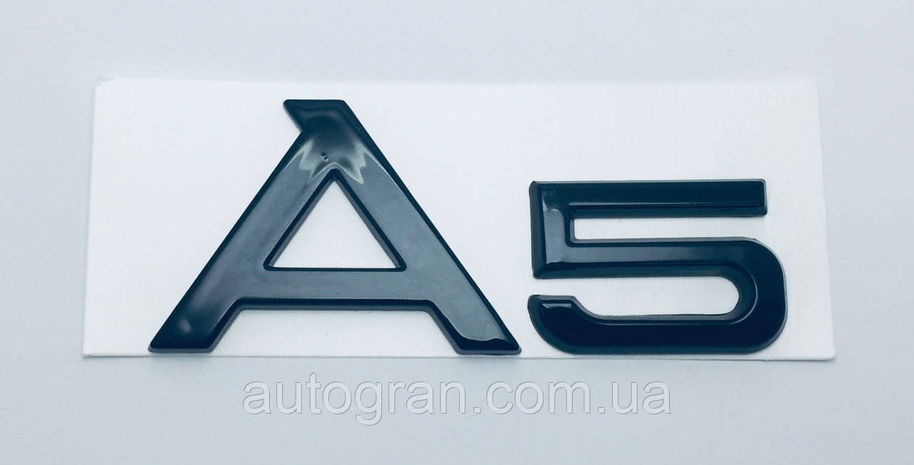 Емблема напис багажника Audi A5 чорна