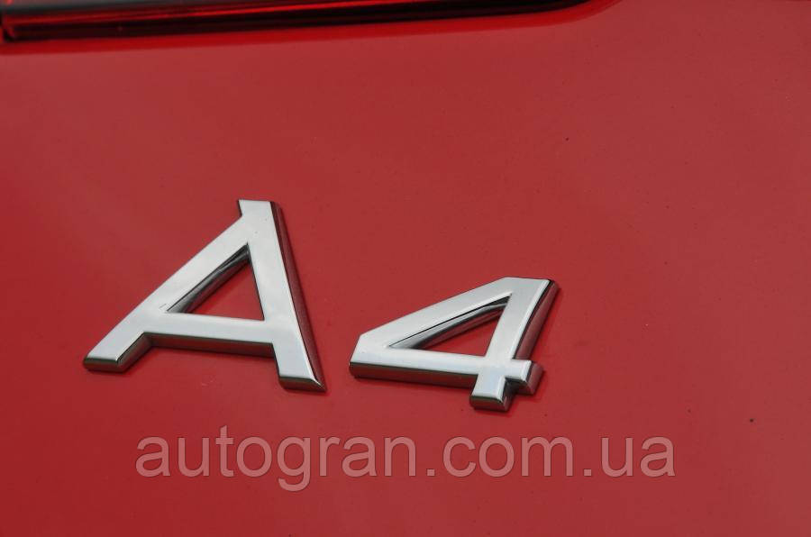 Емблема напис багажника Audi А4