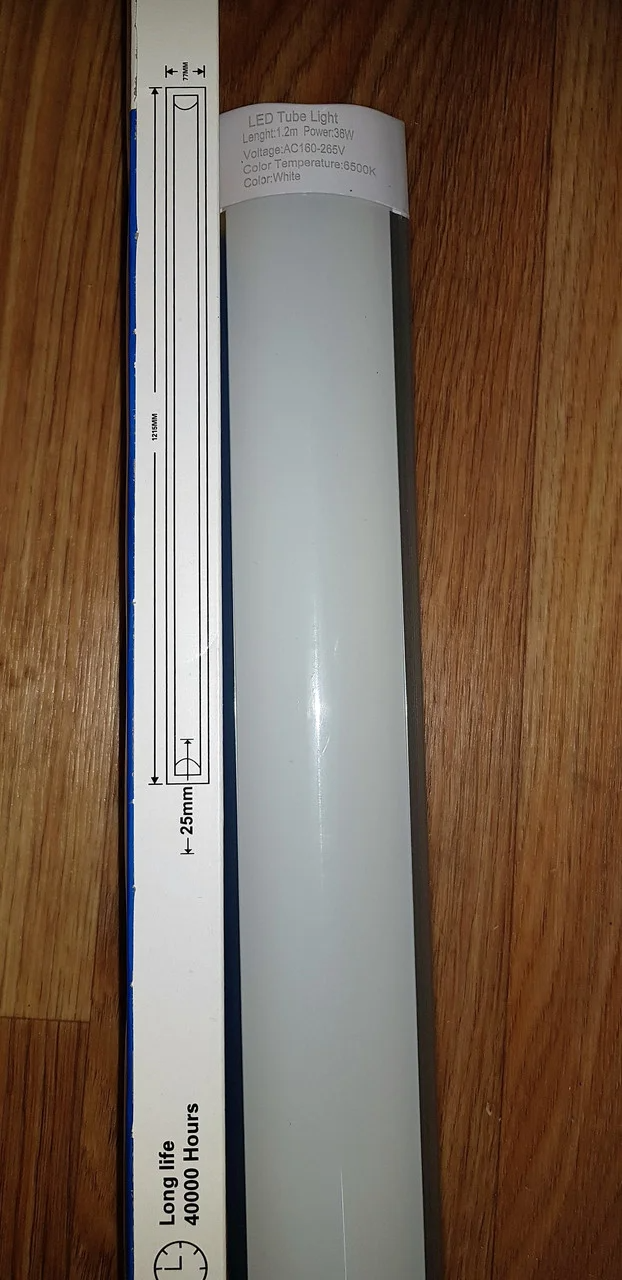 Світлодіодний led світильник 36 ватів 120 см led 36w