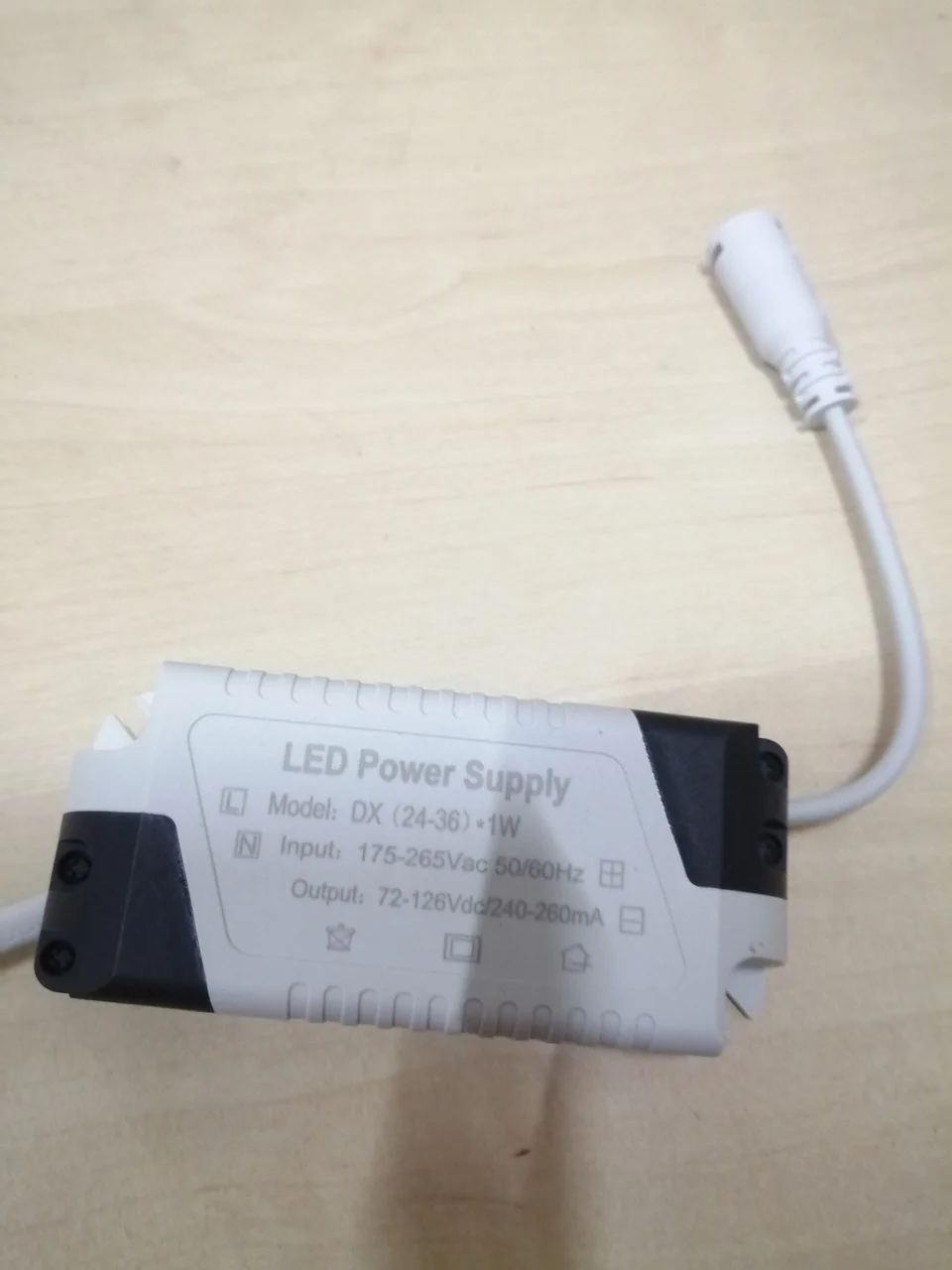 №29 Драйвер для панели / светильника 24-36W 72-126V 240-260mA, фото 1