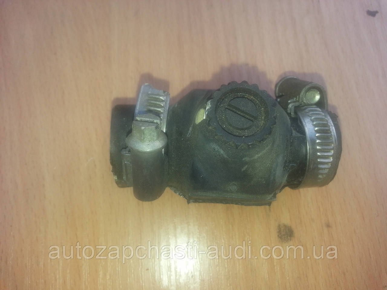 Краник спуску повітря печії Audi 100 A6 C4 91-97г, фото 1