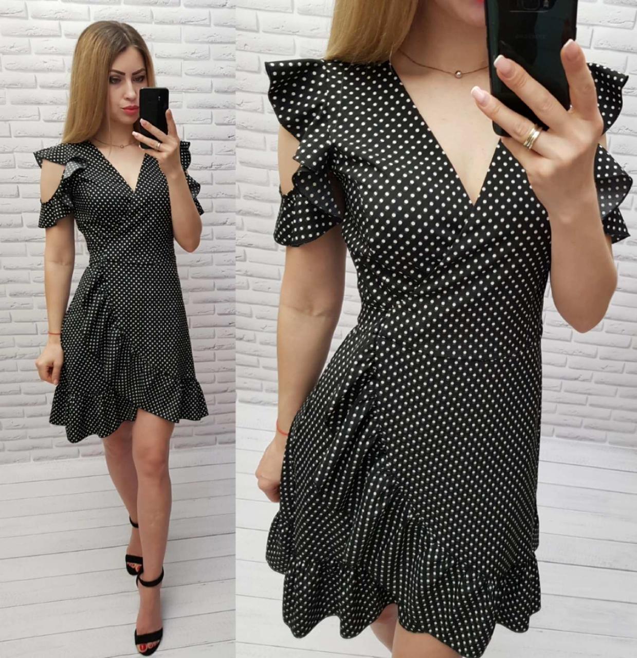 Плаття на запах з рюшами в горох чорне, 193