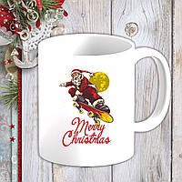 Белая кружка (чашка) с новогодним принтом Дед Мороз на скейте "Merry Christmas" 2