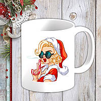 Белая кружка (чашка) с новогодним принтом Мэрилин Монро в очках