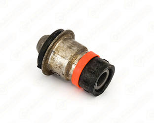 Сайлентблок підрамника (передня балка) на Renault Scenic II 2001->2009 — Kleber-Michelin - M1968