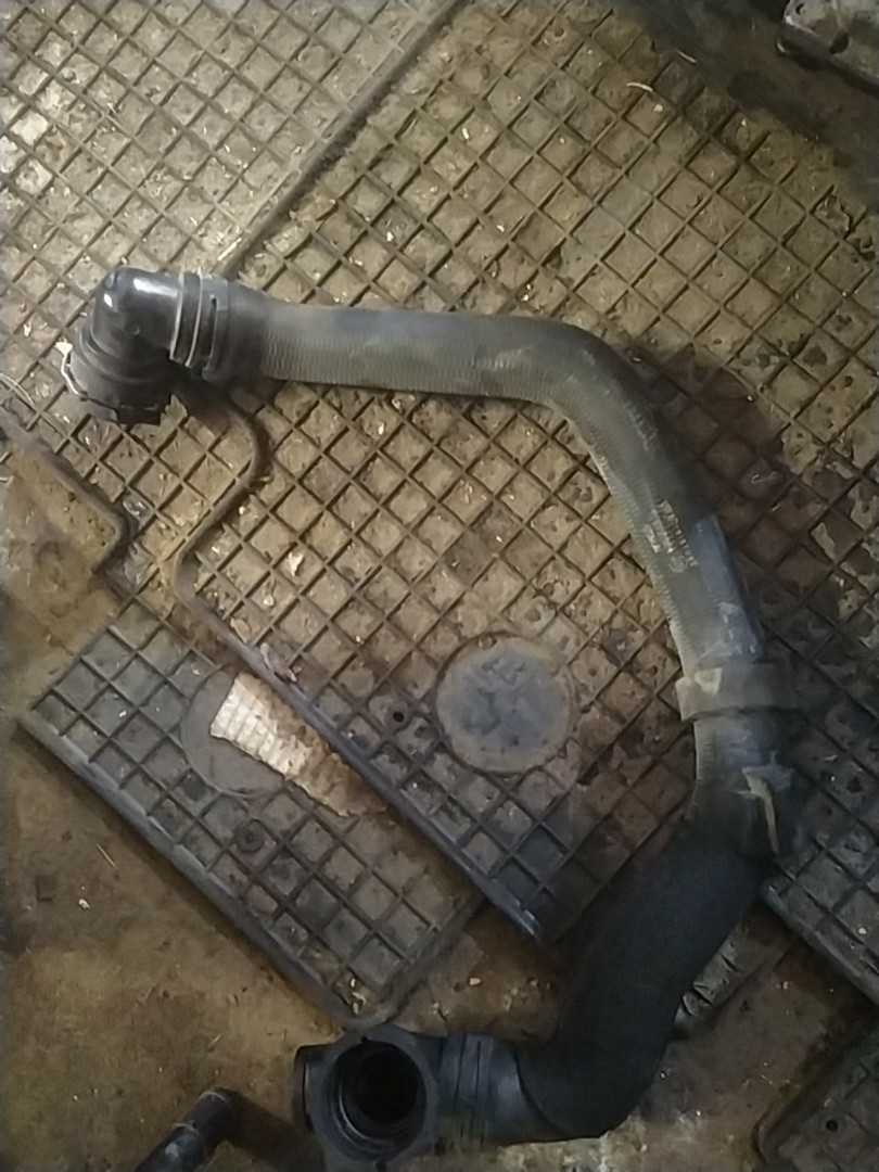 Патрубок радіатора volkswagen jetta 6, фото 1