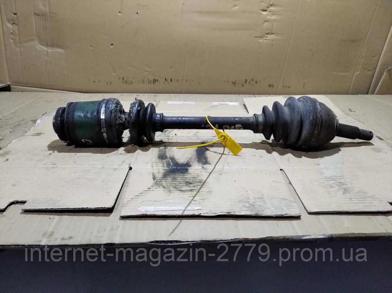 Напіввісь / привід передня ліва MR110883, MB620755, MB886261 (77120718) Sigma Mitsubishi, фото 1