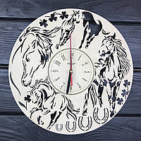 Универсальные часы настенные из натурального дерева «Лошади»