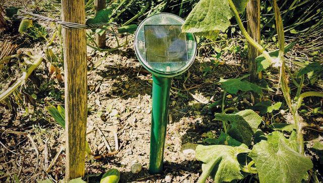 Отпугиватель кротов Garden Line на солнечной батарее