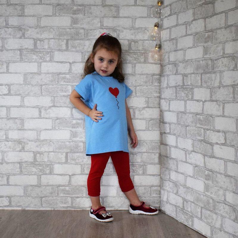 Футболка для дівчинки блакитна Повітряне серце, фото 1