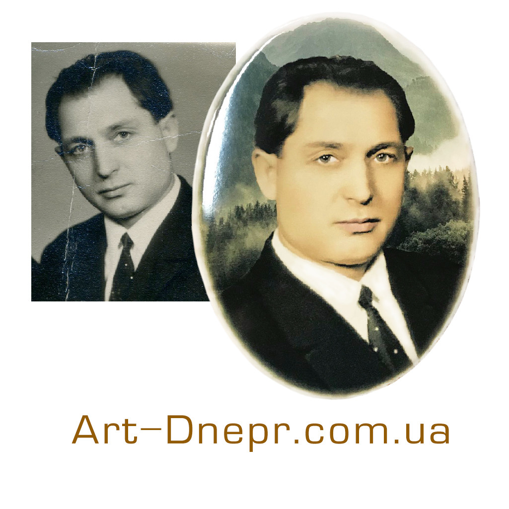 Фотокераміка на пам'ятник. Овал 300*400 мм.