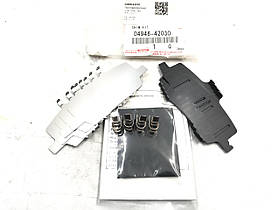 Оригінальні протискрипні пластини задніх колодок 04946-42030