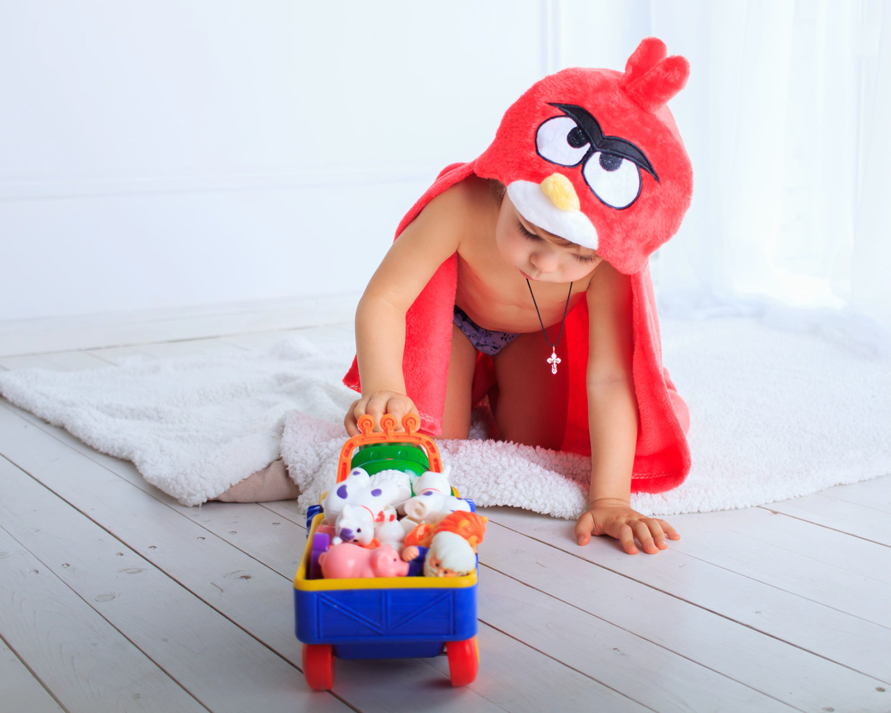 Дитячий рушник з капюшоном Dream Towels Angry Bird 76х92 Червоний (dm-1004), фото 1