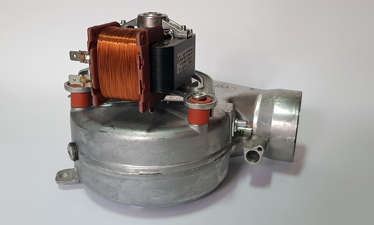 Вентилятор на котел газовий Chaffoteaux MX2 MIRA 24 кВт 61310933