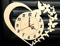 Часы настенные деревянные Сердце с бабочками. Интерьерные оригинальные часы. Настенные часы.