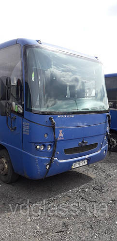 Як встановити лобове скло на автобус МАЗ