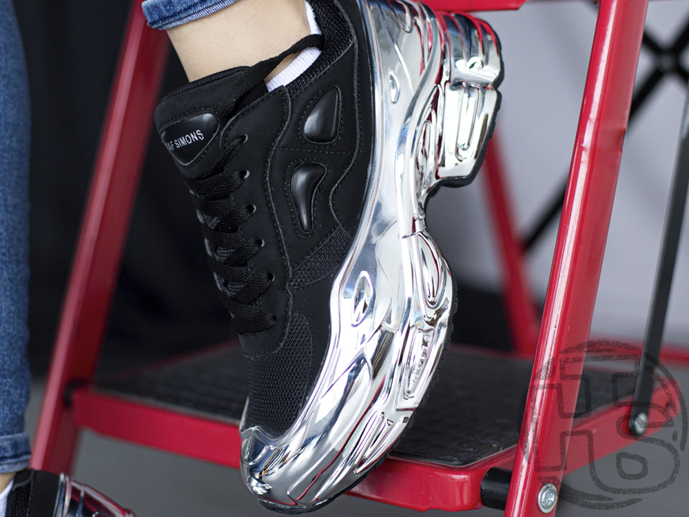 raf simons ozweego black silver