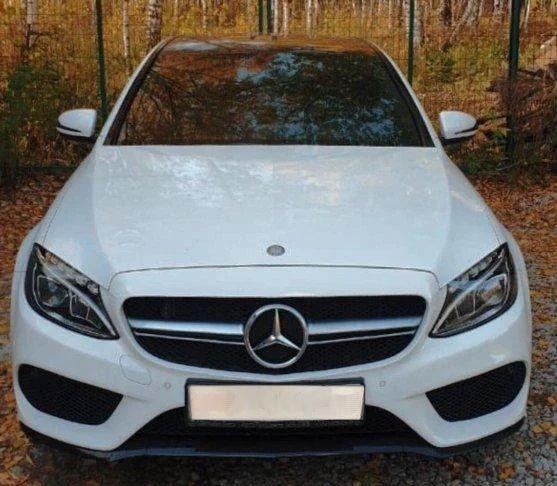 Решітка радіатора Mercedes W205 стиль AMG C63