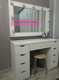 Стол для макияжа с зеркалом и подсветкой, гримерный столик 2