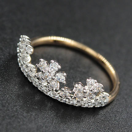 Колечко золотистое тонкое фактурное Xuping Jewelry с цветочками с кристаллами медицинское золото 18K, фото 1