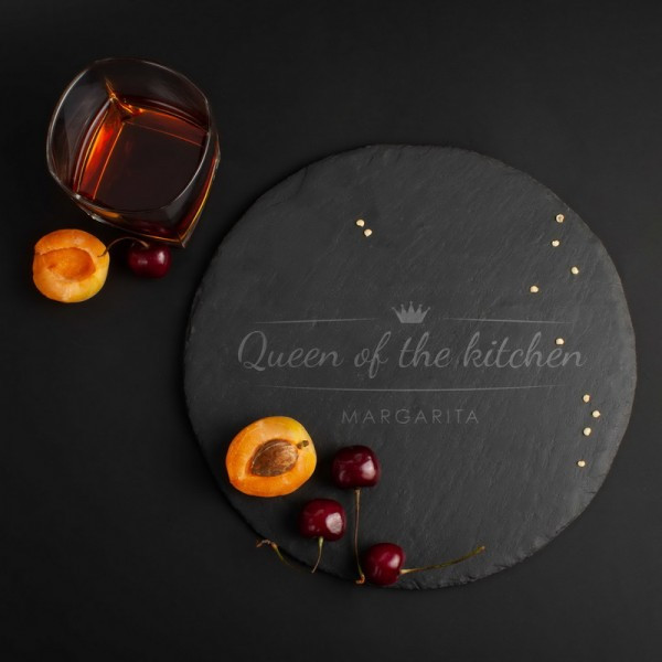 Піднос зі сланцю "Queen of the kitchen" 24 см персоналізована подарунок
