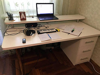 Де купити стіл для комп'ютера ?